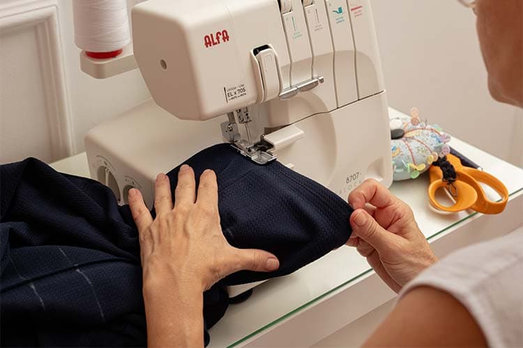 fotografía de Arreglo de vestidos de damas de honor e invitadas  hecho por Jardinería Gartalia en Valencia